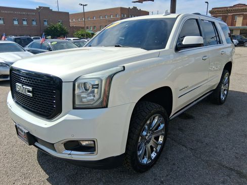 Used 2015 GMC Yukon Denali w/ Open Road Package RWD image 3