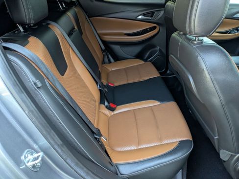 Used 2021 Buick Encore GX Essence w/ Experience Buick Package FWD image 26