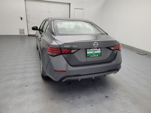 Used 2020 Nissan Sentra S image 6