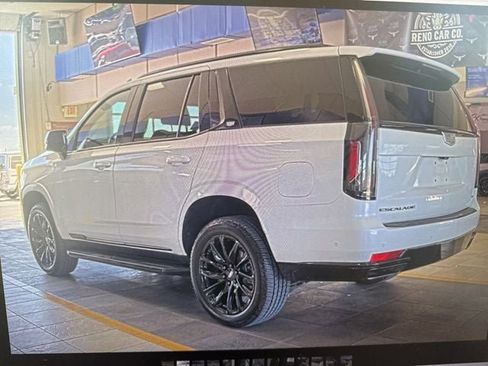 Used 2023 Cadillac Escalade Sport w/ LPO, ONYX Package AWD/4WD image 3
