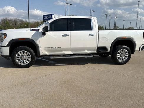 Used 2020 GMC Sierra 2500 Denali w/ Denali Ultimate Package image 8