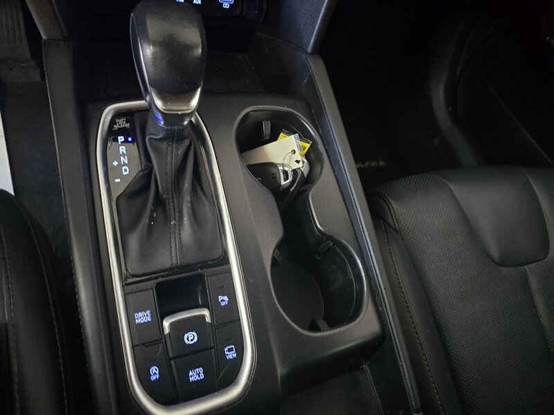 Used 2019 Hyundai Santa Fe FWD image 25