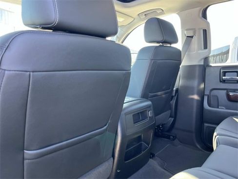 Used 2018 GMC Sierra 1500 SLT image 20