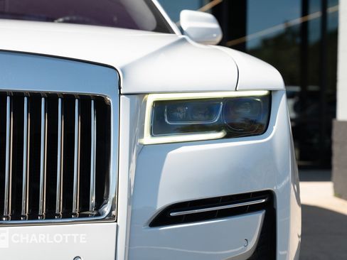 Used 2021 Rolls-Royce Ghost image 6