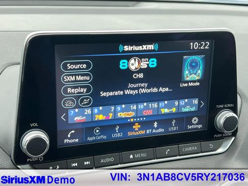 Used 2024 Nissan Sentra SV FWD image 30