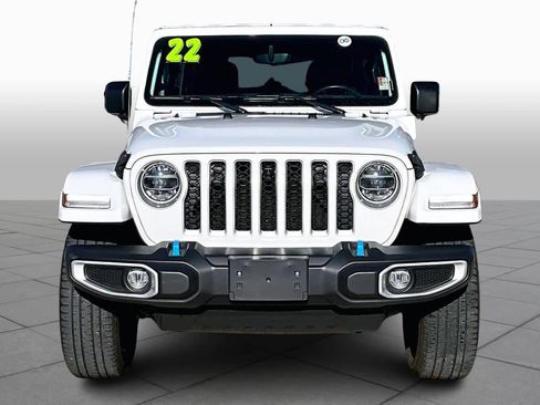 Certified 2022 Jeep Wrangler Unlimited Sahara w/ Cold Weather Group image 5
