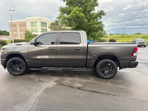 Used 2020 RAM 1500 Big Horn AWD/4WD image 9