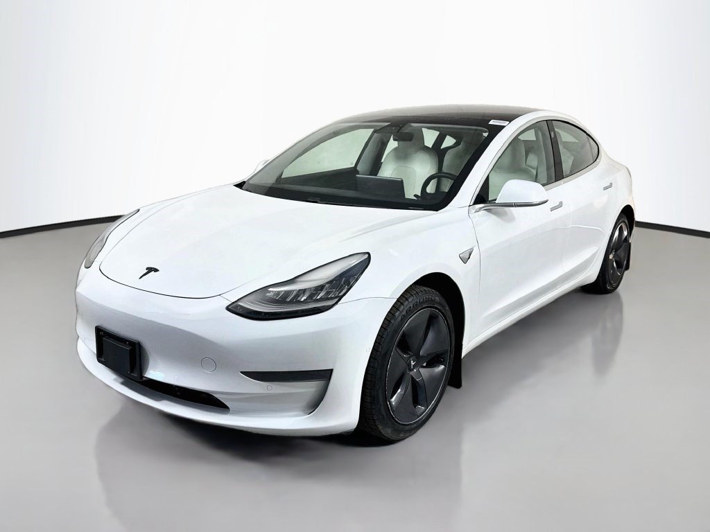 Used 2020 Tesla Model 3 Standard Range Plus RWD image 4