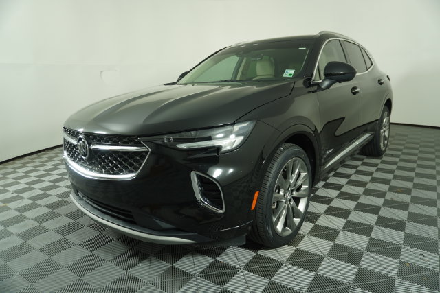 Used 2022 Buick Envision Avenir w/ Technology Package II AWD/4WD image 3