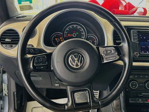 Used 2019 Volkswagen Beetle 2.0T Final Edition SEL FWD image 36
