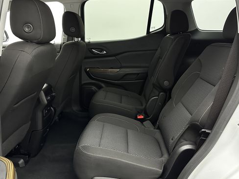 Used 2023 GMC Acadia SLE w/ Driver Convenience Package image 26