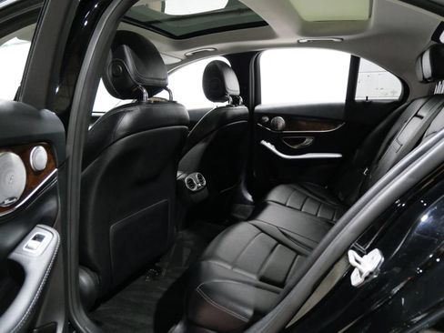 Used 2015 Mercedes-Benz C 300 4MATIC Sedan image 12