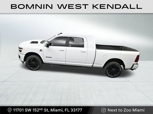 Used 2025 RAM 2500 Laramie image 12