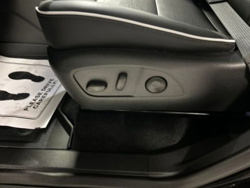 New 2026 Buick Enclave Sport Touring w/ Power Package image 11