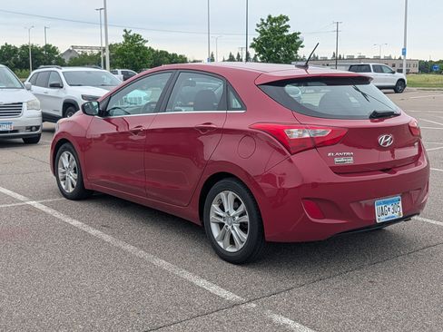 Used 2014 Hyundai Elantra GT FWD image 3