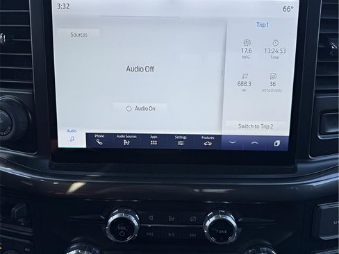 Certified 2022 Ford F150 XLT w/ Equipment Group 302A High image 26