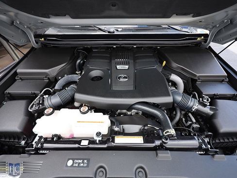 Used 2025 Lexus GX 550 image 36