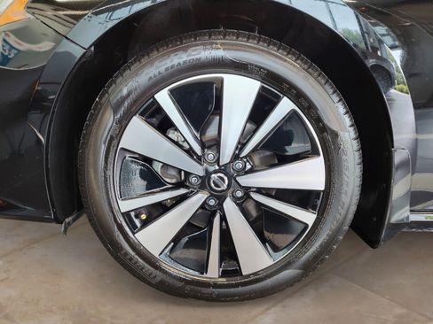 Used 2022 Nissan Altima 2.5 SV FWD image 28