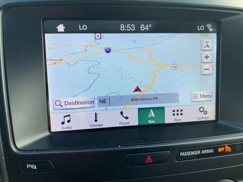 Used 2019 Ford Explorer XLT w/ Equipment Group 202A AWD/4WD image 29