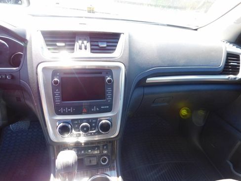 Used 2016 GMC Acadia Denali AWD/4WD image 10