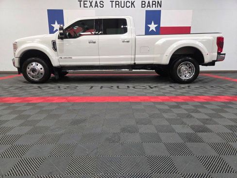 Used 2020 Ford F450 Lariat w/ Lariat Ultimate Package image 1