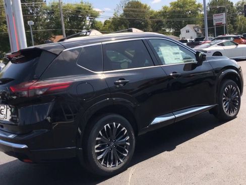 New 2026 Nissan Rogue Platinum w/ Platinum Premium Package image 8