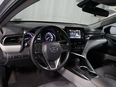 Used 2021 Toyota Camry LE FWD image 7