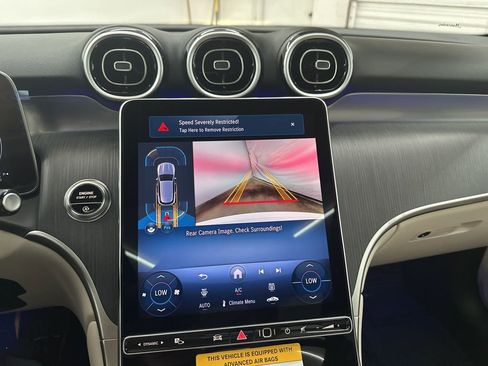 New 2026 Mercedes-Benz GLC 300 image 15