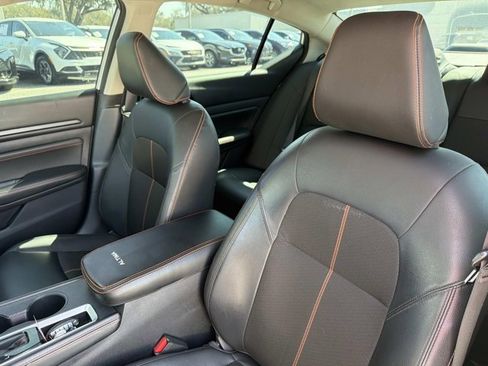 Used 2020 Nissan Altima 2.5 SR image 11