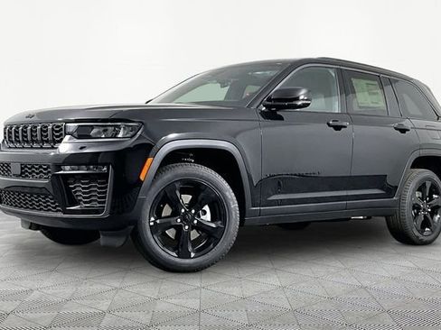 New 2026 Jeep Grand Cherokee Limited w/ Limited Altitude Package AWD/4WD image 1
