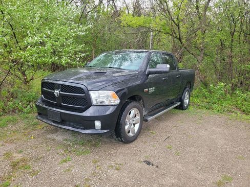 Used 2019 RAM 1500 Express w/ Wheel & Sound Group AWD/4WD image 1