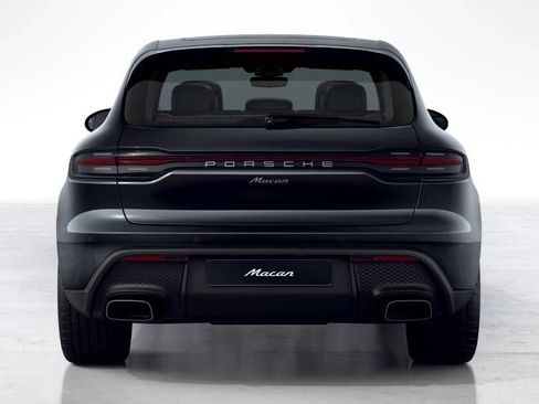 Certified 2025 Porsche Macan AWD/4WD image 7