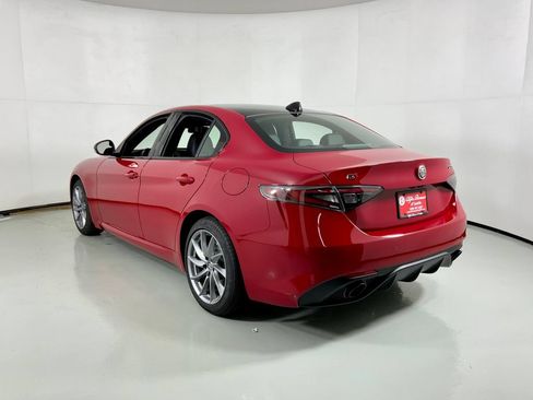 New 2026 Alfa Romeo Giulia AWD image 11