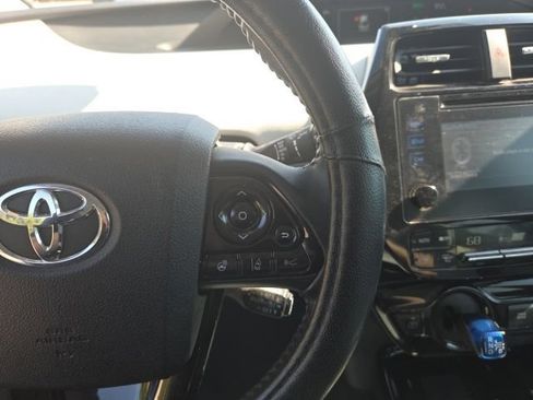 Used 2019 Toyota Prius XLE w/ Advanced Technology Package FWD image 19