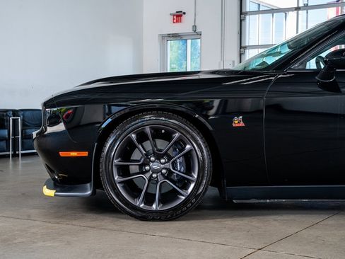 Used 2022 Dodge Challenger R/T Scat Pack w/ Plus Package image 9