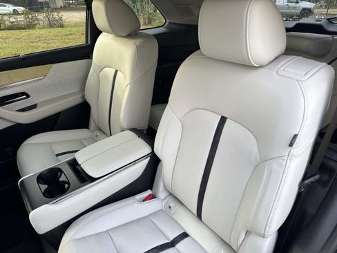 Used 2025 MAZDA CX-90 3.3 Turbo S w/ Premium Plus image 13