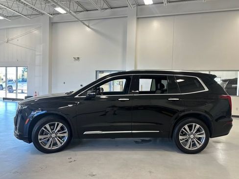 Certified 2024 Cadillac XT6 Premium Luxury AWD/4WD image 4