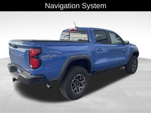 Used 2025 Chevrolet Colorado ZR2 AWD/4WD image 7