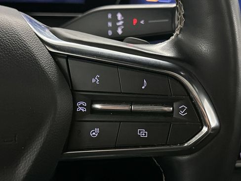 Used 2024 Chevrolet Traverse LT w/ LPO, Floor Liner Package AWD/4WD image 51