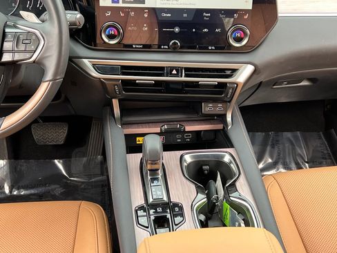 Certified 2024 Lexus RX 350 Premium image 13