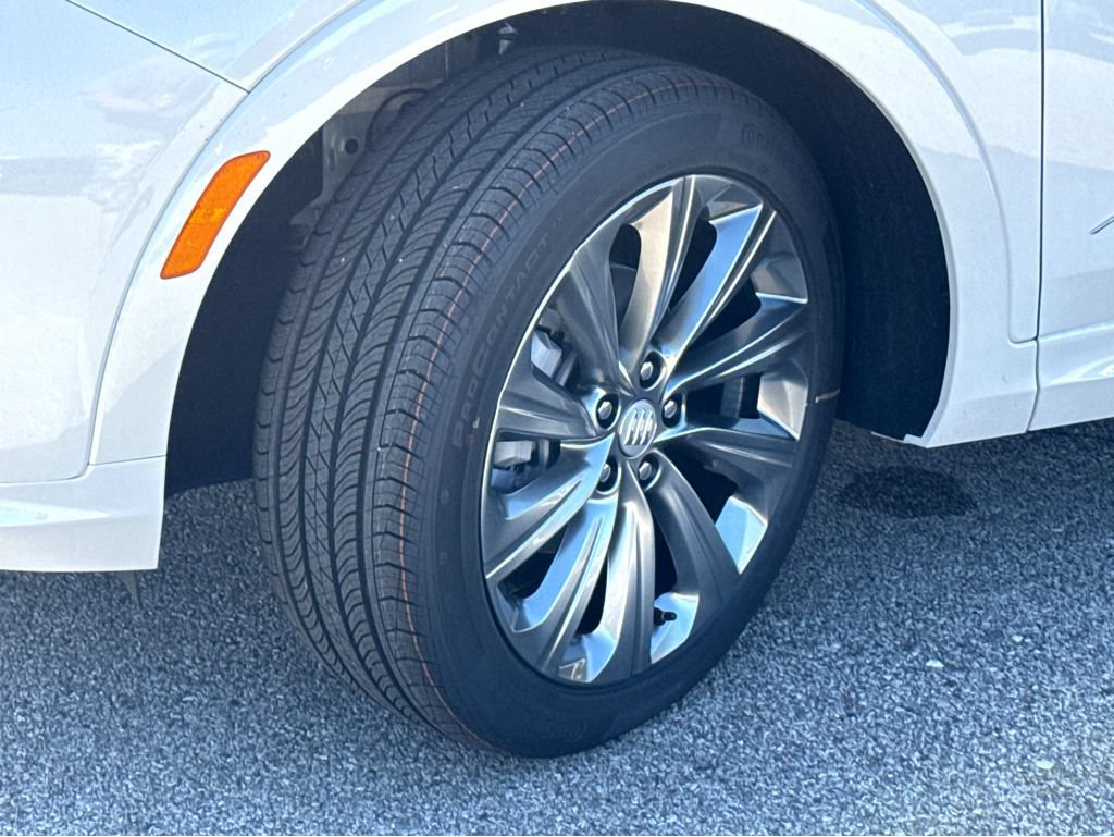 New 2026 Buick Envista Sport Touring FWD image 24