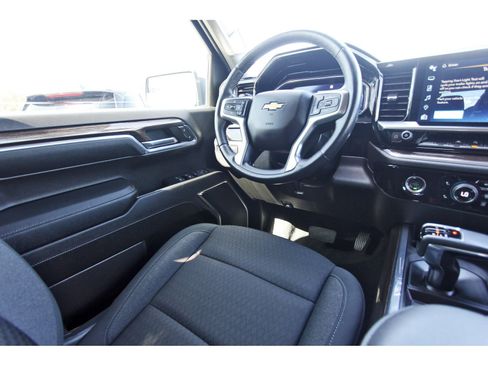 Used 2023 Chevrolet Silverado 1500 LT image 10