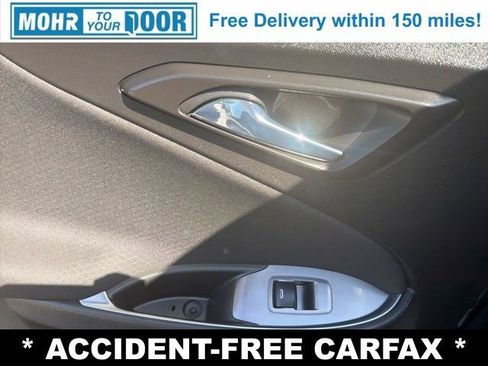 Used 2022 Chevrolet Malibu LT FWD image 30