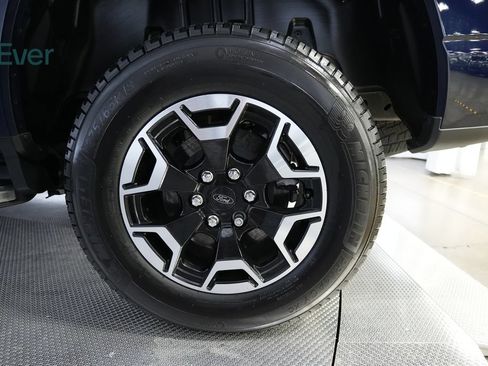 Used 2023 Ford F150 Lightning XLT AWD/4WD image 14