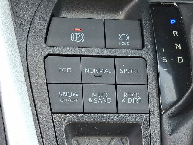 Used 2025 Toyota RAV4 XLE w/ Convenience Package AWD/4WD image 23
