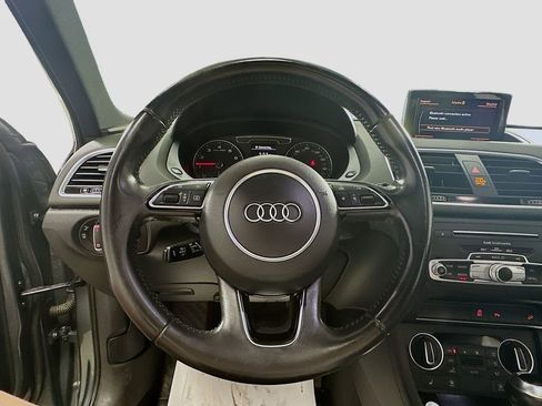 Used 2017 Audi Q3 2.0T Premium Plus w/ Premium Plus Package AWD/4WD image 12