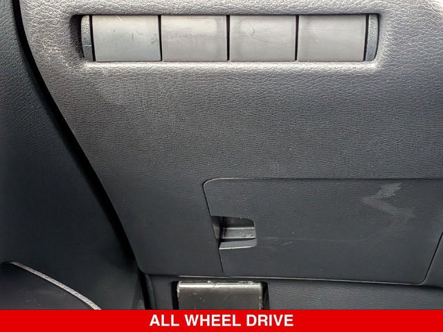 Certified 2025 Nissan Kicks SV w/ SV Premium Package AWD/4WD image 20