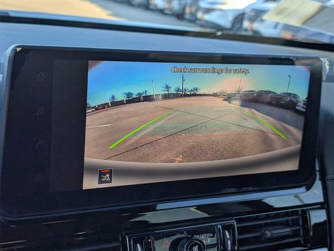 New 2026 Nissan Pathfinder SV image 12