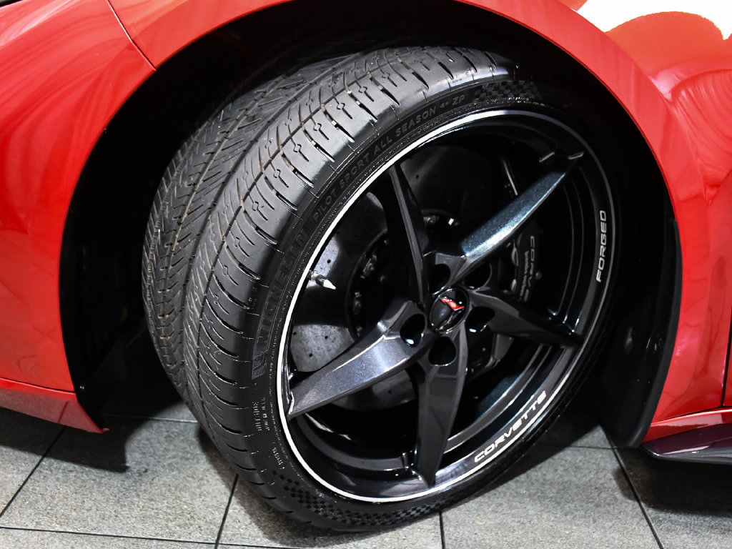 Used 2025 Chevrolet Corvette E-Ray AWD/4WD image 9