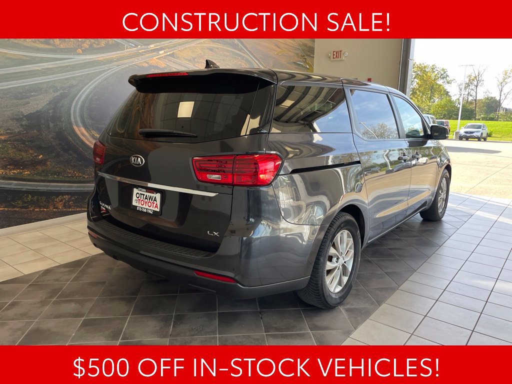 Used 2020 Kia Sedona LX FWD image 5